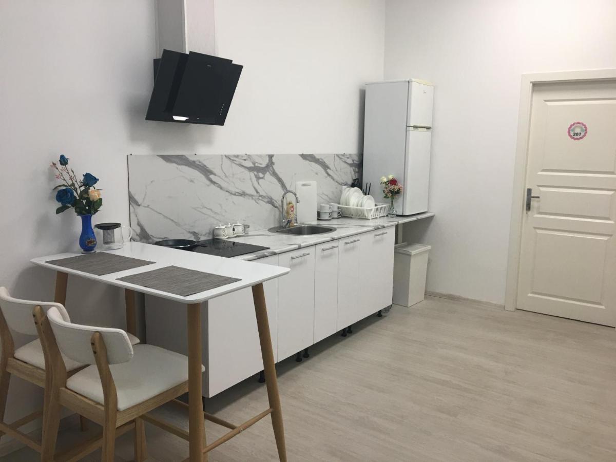 Smart Inn Рига Экстерьер фото